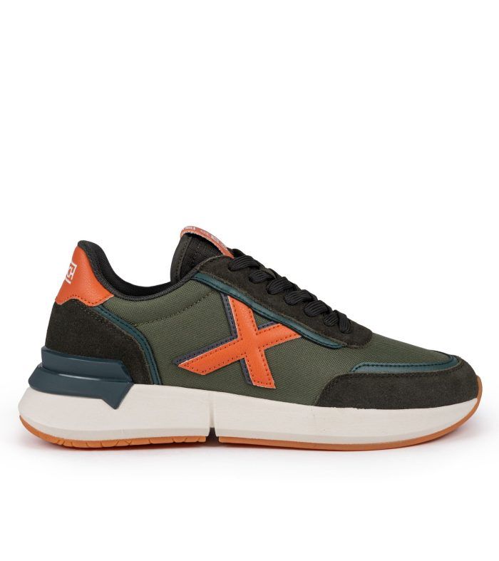 MUNICH VERSUS 83 KHAKI